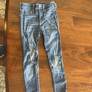 Hollister jeans